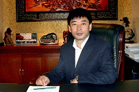 哈药集团董事长张利君