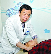 陆辉：满腔热情服务百姓