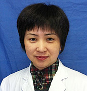 金晓：开展便民义诊活动