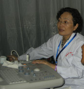 朱雅莉：舍小家，顾大家