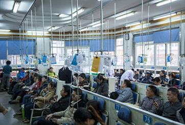 医院&ldquo;吊瓶森林&rdquo;安全隐患大