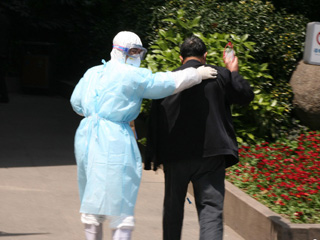 杭州新增2例人感染H7N9禽流感病例 均危重状态