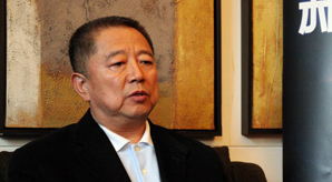 专访代表胡葆森:成本未降 房价不可能降