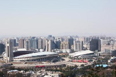 西湖区全力打造经济转型升级版