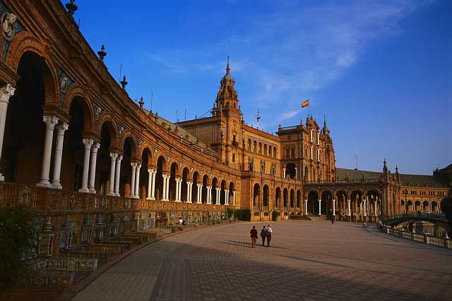 西班牙政府投资移民沙龙解读西班牙投资移民