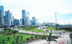 要高楼大厦 也要背街小巷