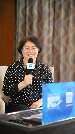 广东粤港澳合作促进会监事长、文化传播委员会主任 白玲