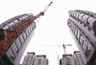 2012楼市晴雨表:年初"倒春寒" 年末迎"暖冬"