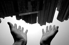 2012:地块出让暂停 成严控地王首例响应