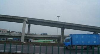 G15沈海高速公路大杨家立交打抢修战