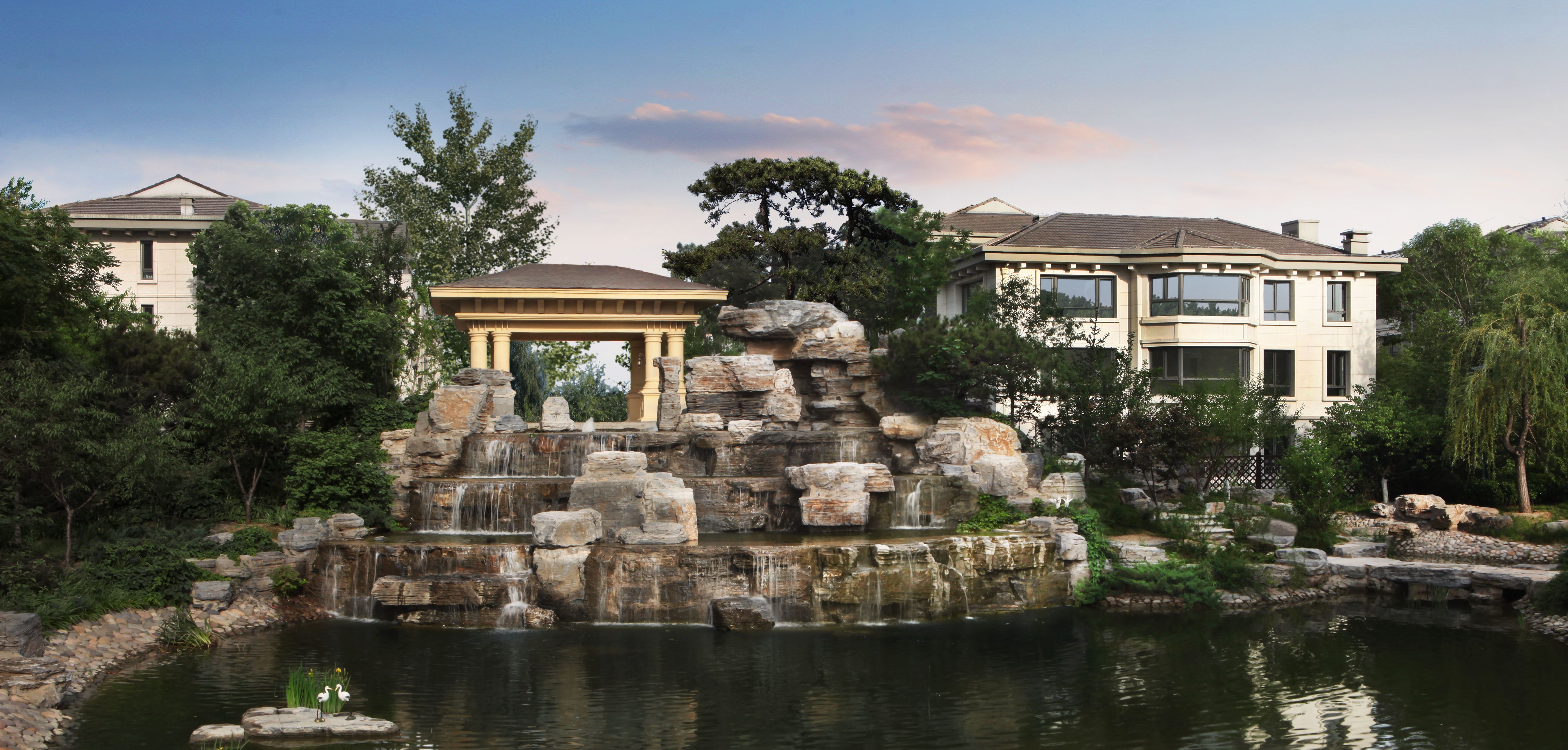 实探华贸&middot;铂金墅:专属成熟配套 得房率超高