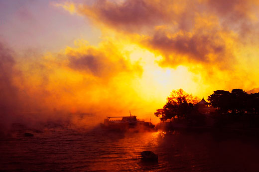 萨尔浒晨曲 陈韶华