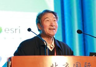 国务院参事闪淳昌发言