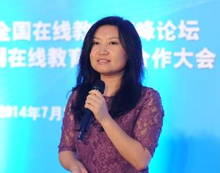 复星昆仲资本投资总监朴俊红发表主题演讲