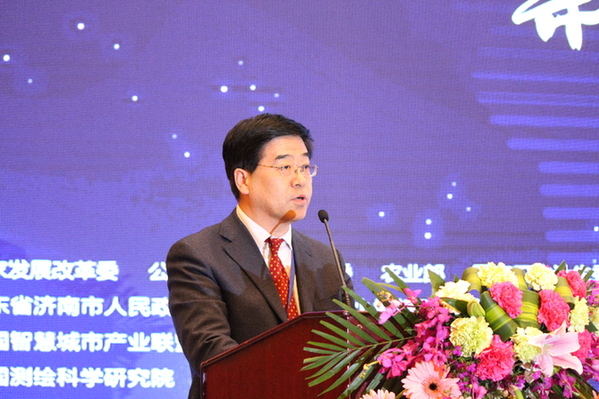 李维森：智慧城市建设更需要地理信息有利支撑