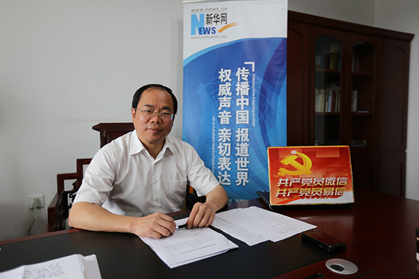 谭小平：地方的改革发展稳定，县委书记起关键性作用