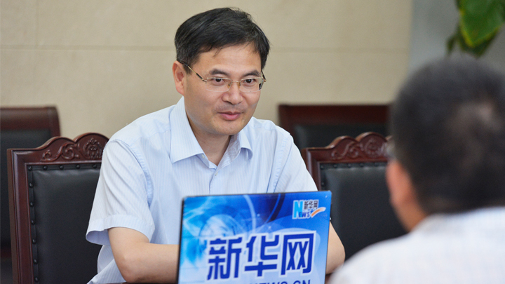 惠建林:管好自己、带好队伍，踏实做事谋发展