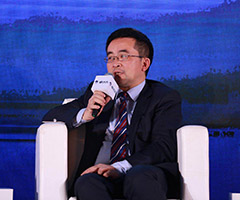 上海银行总行副行长 黄涛