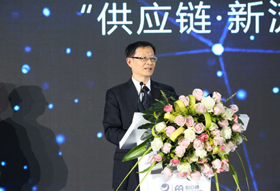 商务部副司长曹德荣致辞