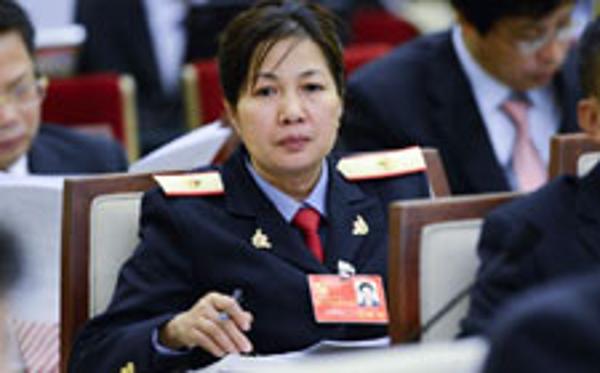 李建珍:用心工作、以情系家