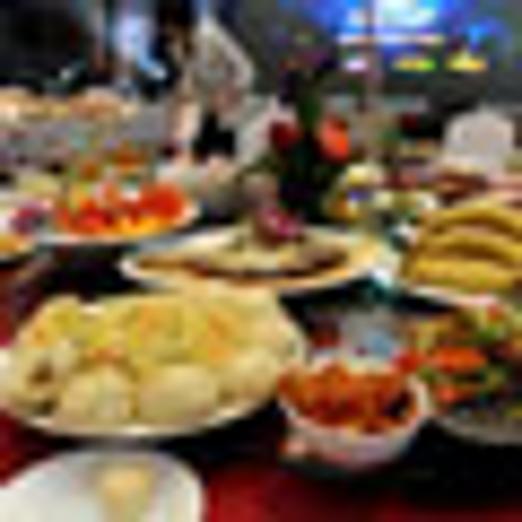 莫让&ldquo;舌尖上的浪费&rdquo;坏了党风