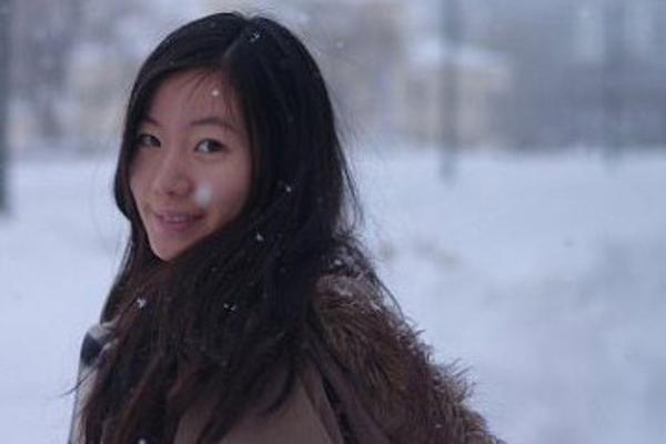 揭韩寒背后的女人们 金丽华十载陪伴修正果