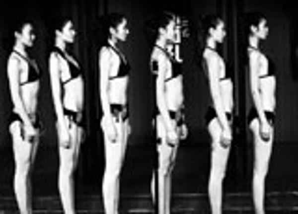 暗访嫩模圈:时尚光鲜最终堕入风尘