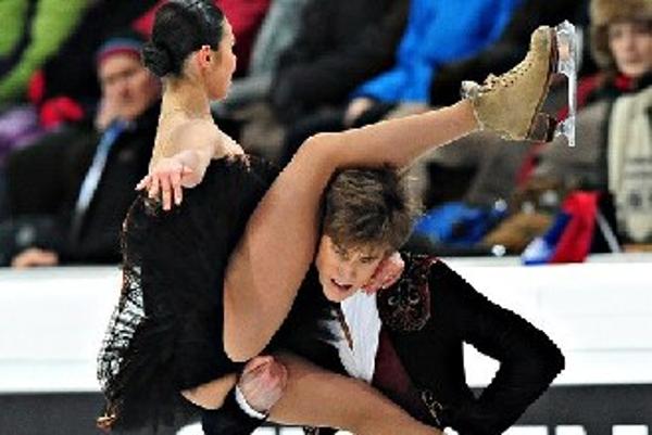 花滑赛场那些尴尬瞬间