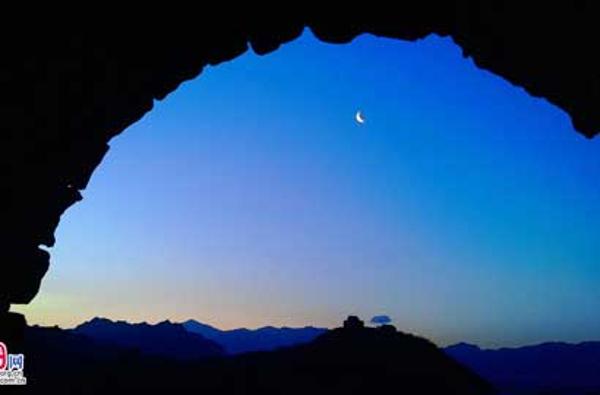 摄影师镜头下的长城冷月图