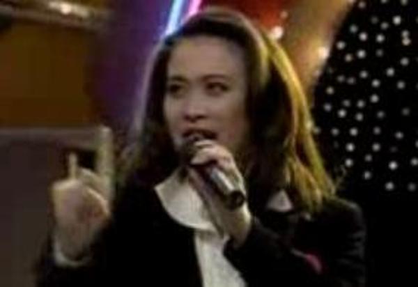 那英早年春晚雷人照揭秘