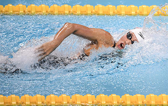 游泳——女子4×100米自由泳接力：中国队夺冠