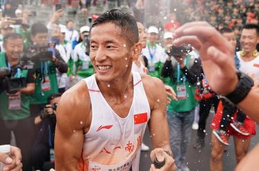 军事五项&mdash;&mdash;男子个人全能：中国选手包揽冠亚军