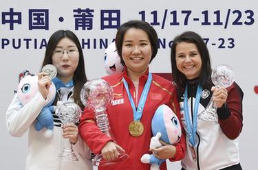 射击——2019年国际射联步手枪世界杯总决赛：张靖婧获女子25米手枪冠军