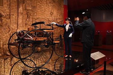 &ldquo;云&rdquo;中赏车