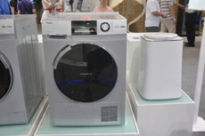 海尔滚筒洗衣机