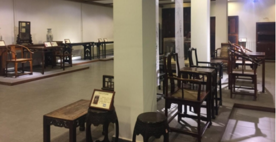 古旧家具收藏门槛低市场潜力大