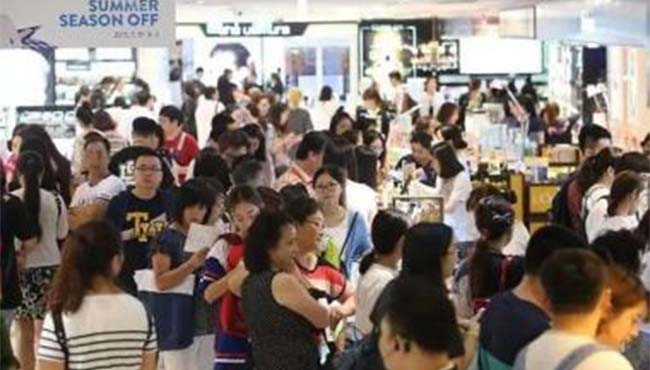 中国游客海外总被"欺" 如何不当"冤大头"