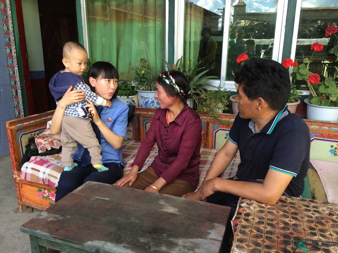 何祥雁：带着宝宝去驻村