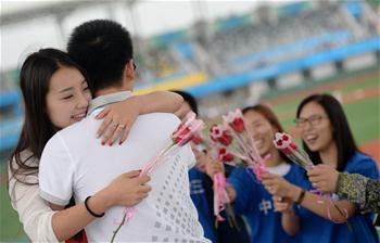【全運會&middot;花絮】七夕節棒球比賽現場求婚