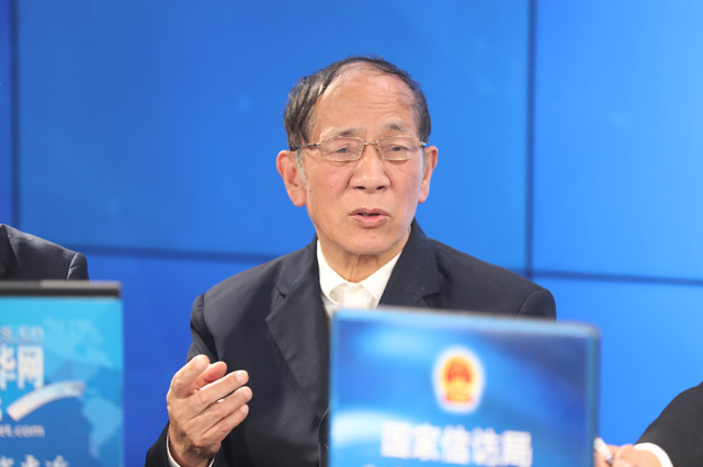 吴天祥:我离不开这张信访桌!