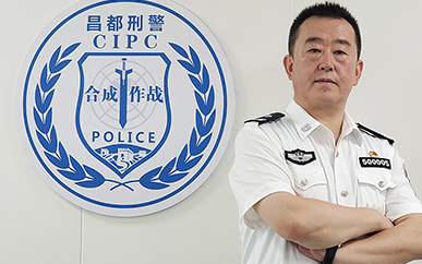 解晓宏：磨砺正义之剑 坚守刑警本色