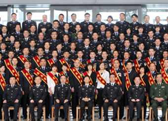 孟建柱：践行为民宗旨 做人民群众喜爱的最美警察