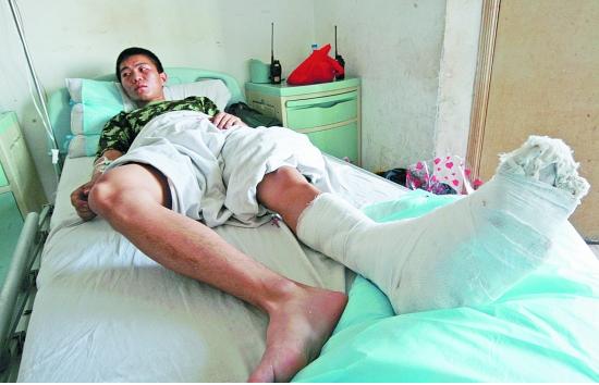 泉州市公安消防支队晋江大队安海中队战斗员郭凤强