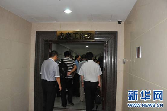 “零距离”感受检察机关讯问室