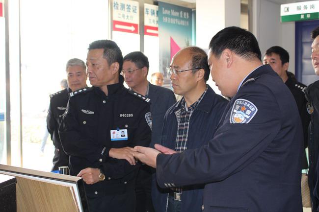 绍兴市委副书记尹永杰到车管所调研车驾管工作