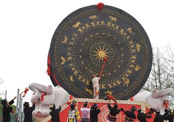 “世界最大铜鼓”亮相环江