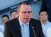 荷兰合作银行金融市场研究部全球总监杨-兰布雷特演讲