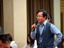 路透社记者提问