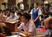 日本朝日电视台记者提问