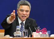 国新办新闻局副局长胡凯红邀请记者提问